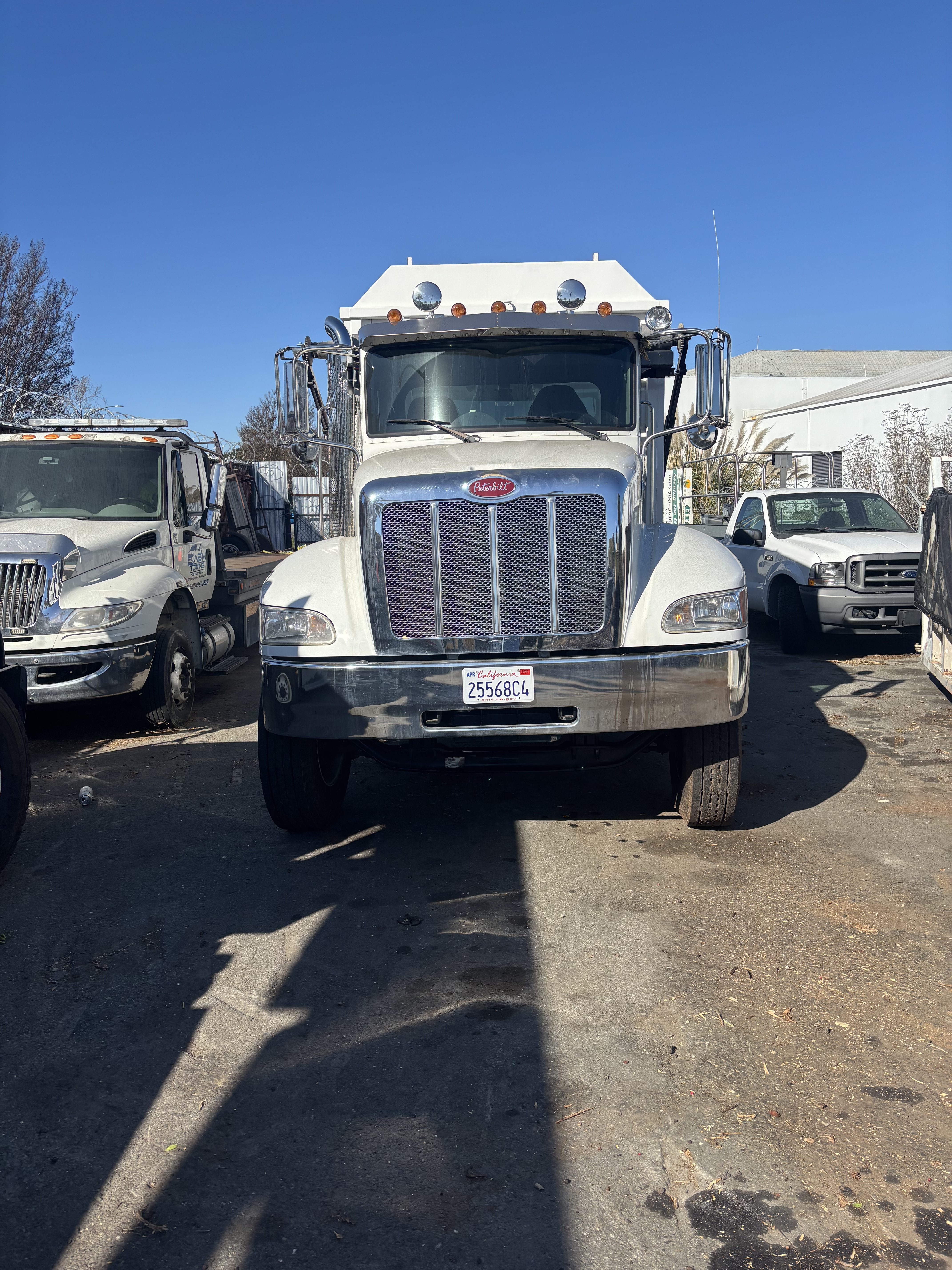 2020 PETERBILT 337 in San Leandro, CA