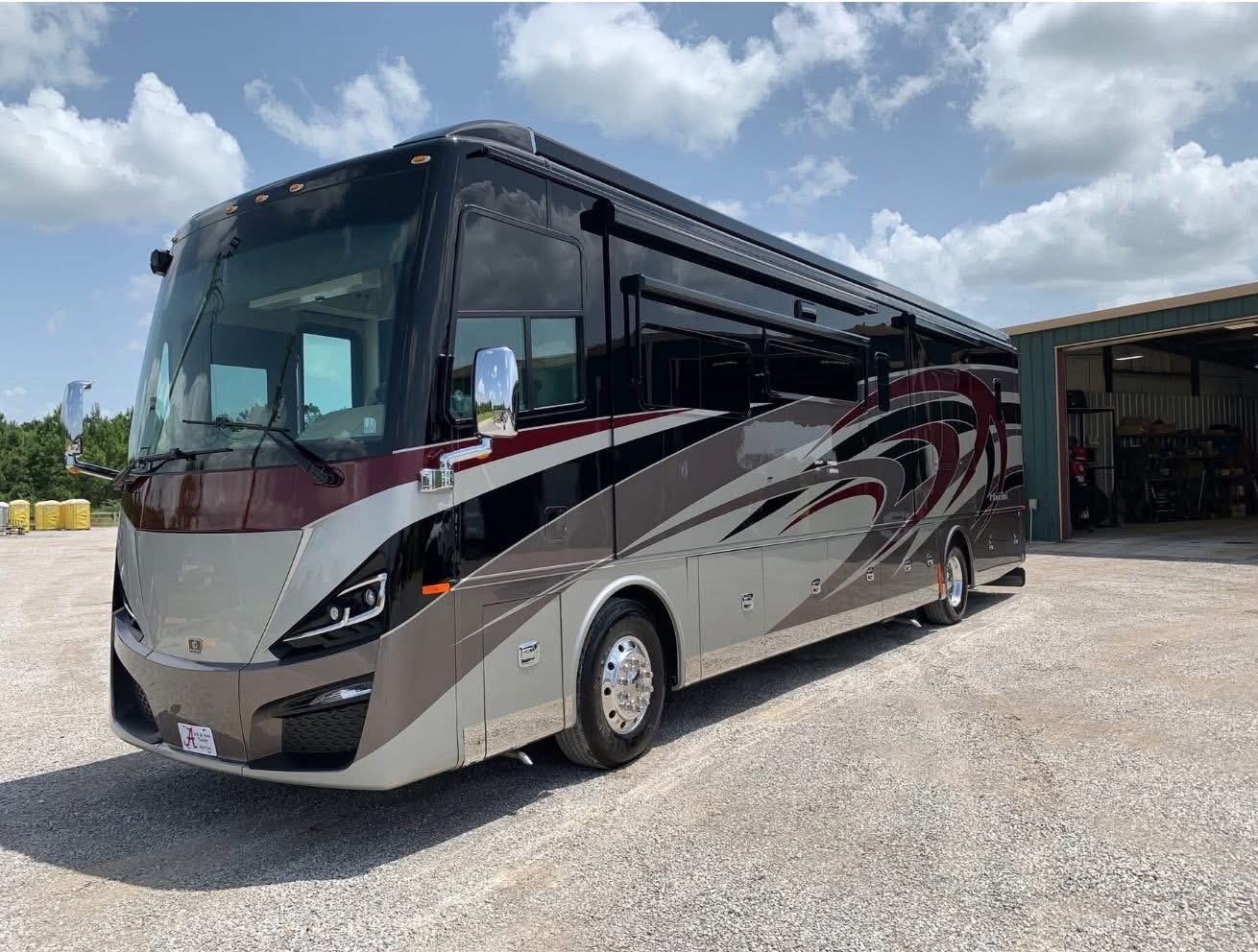 2021 Tiffin Motorhomes 40QTH in danville CA