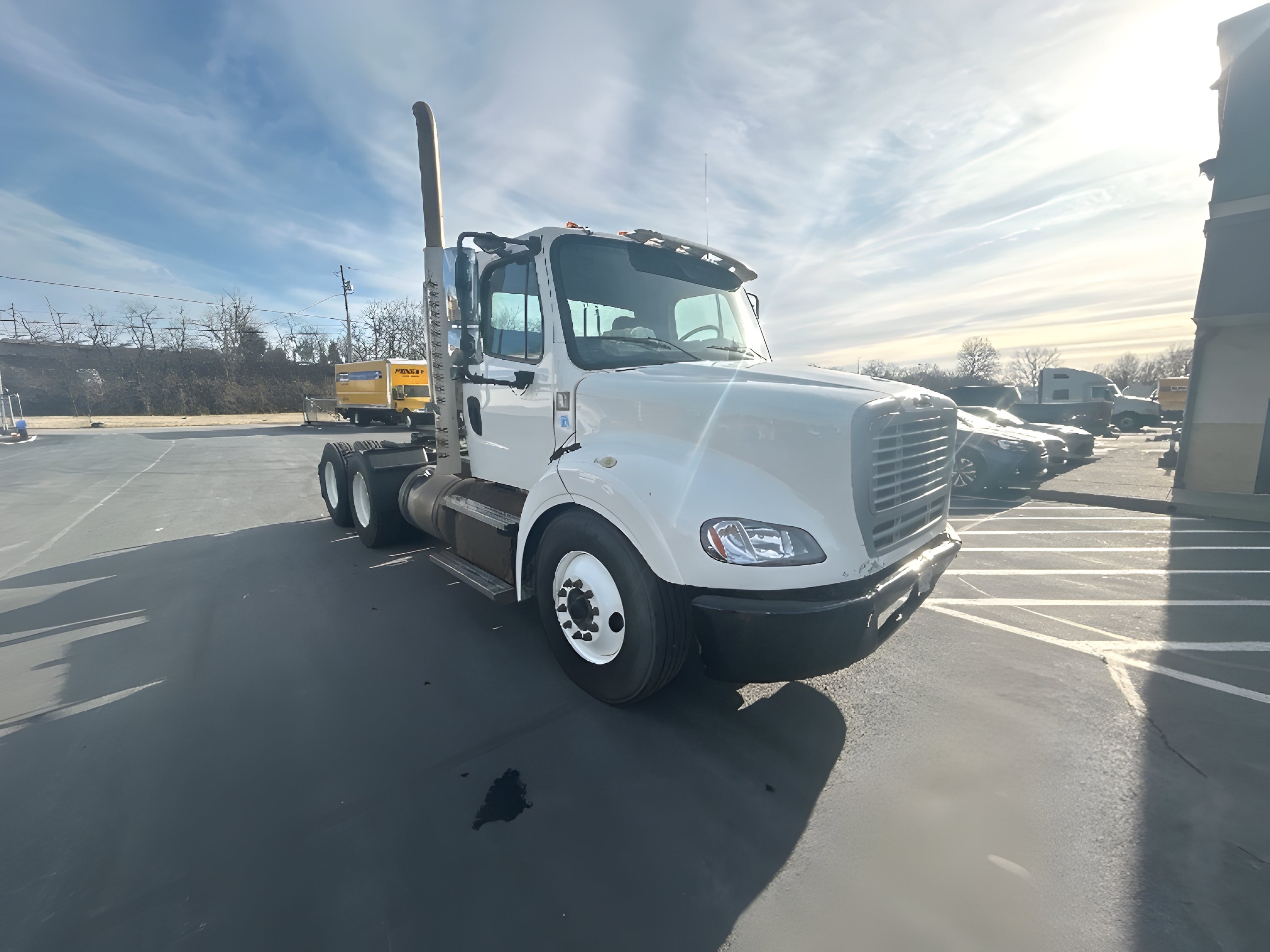 2020 Freightliner M211264S in Louisville, KY