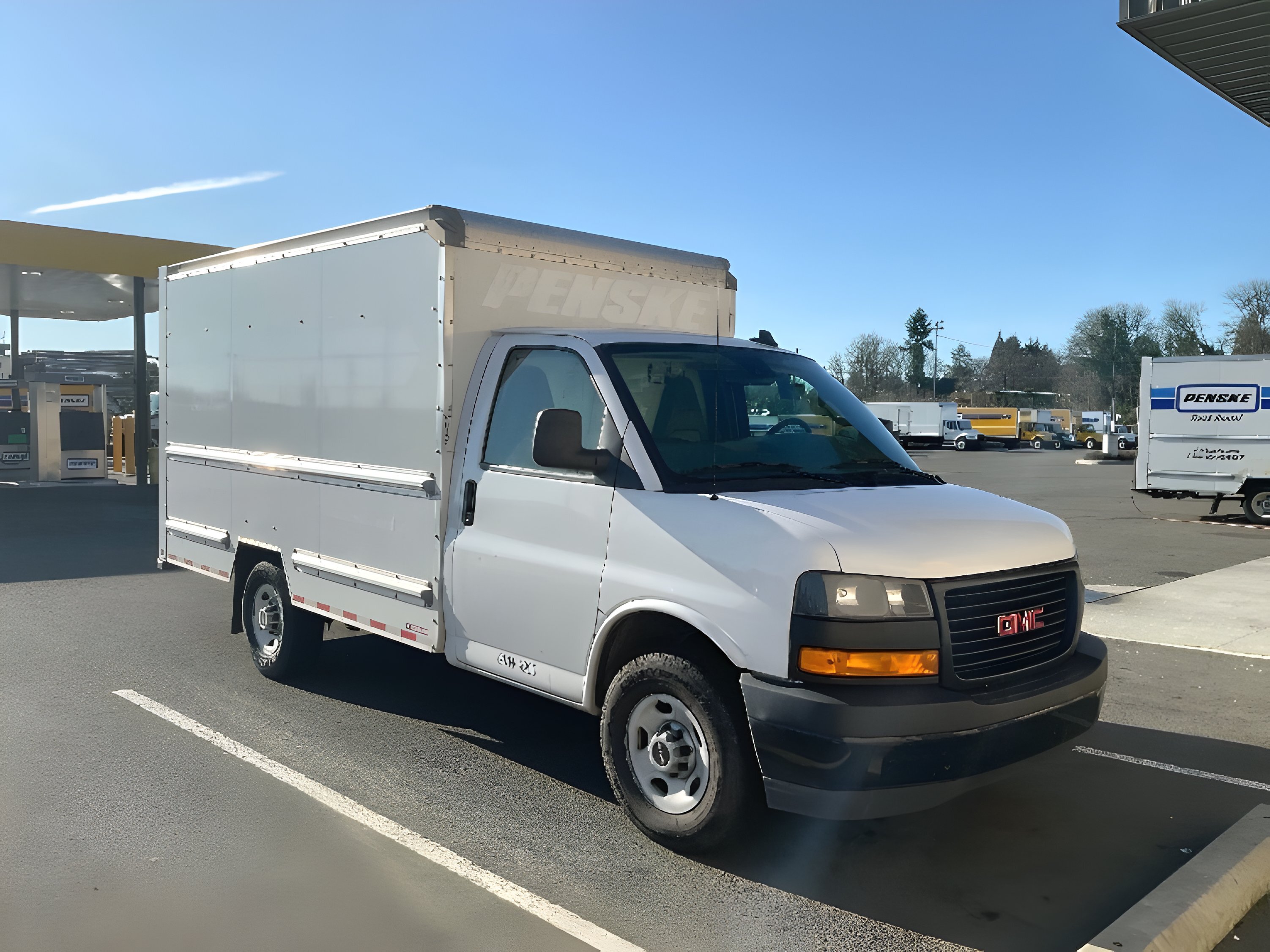 2021 GMC SAVANA in Everett, WA