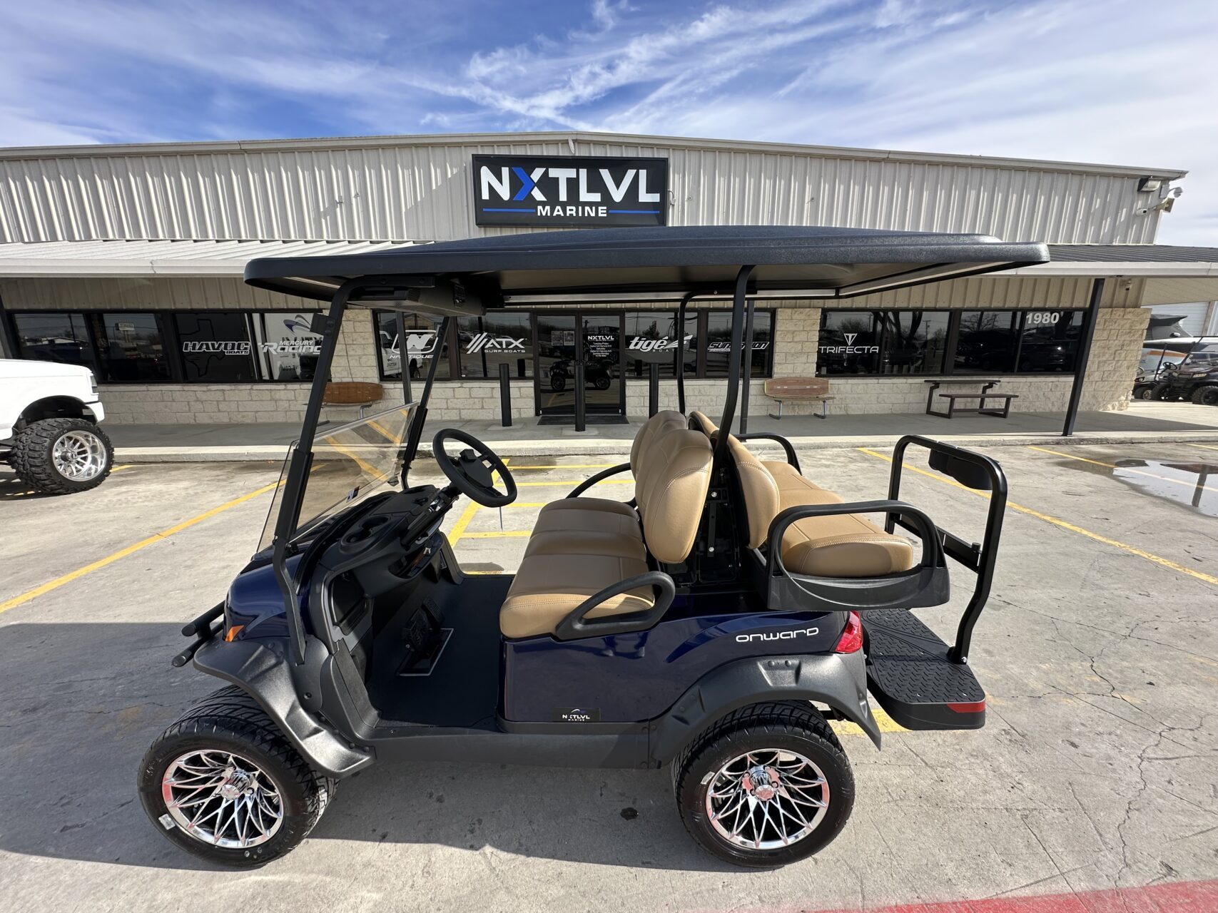 2026 Club Car ONWARD 4P LIFTED GAS LIFTED 4 PASSENGER in new braunfels TX