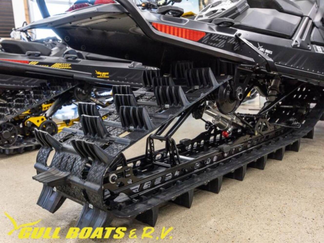 A photo of this 2026 Ski-Doo Summit TGTB X EXP 154