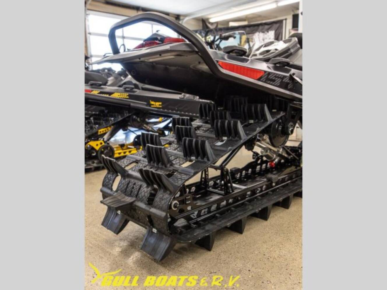 A photo of this 2026 Ski-Doo Summit TGTB X EXP 154