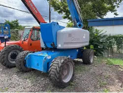 2011 GENIE Z80/60