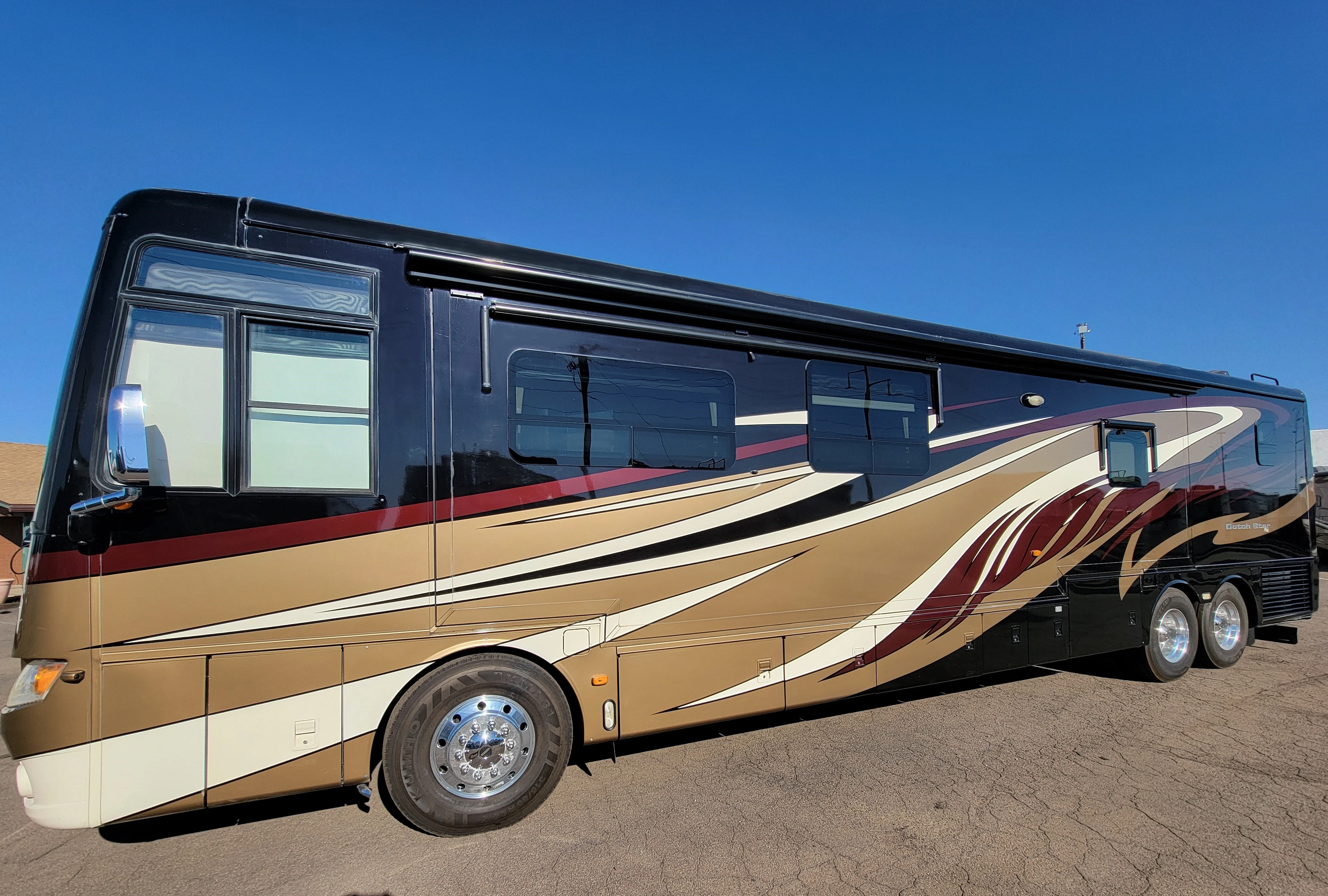 2014 Newmar DUTCH STAR 4369 Class A Diesel Motorhome - Diesel Pusher RV