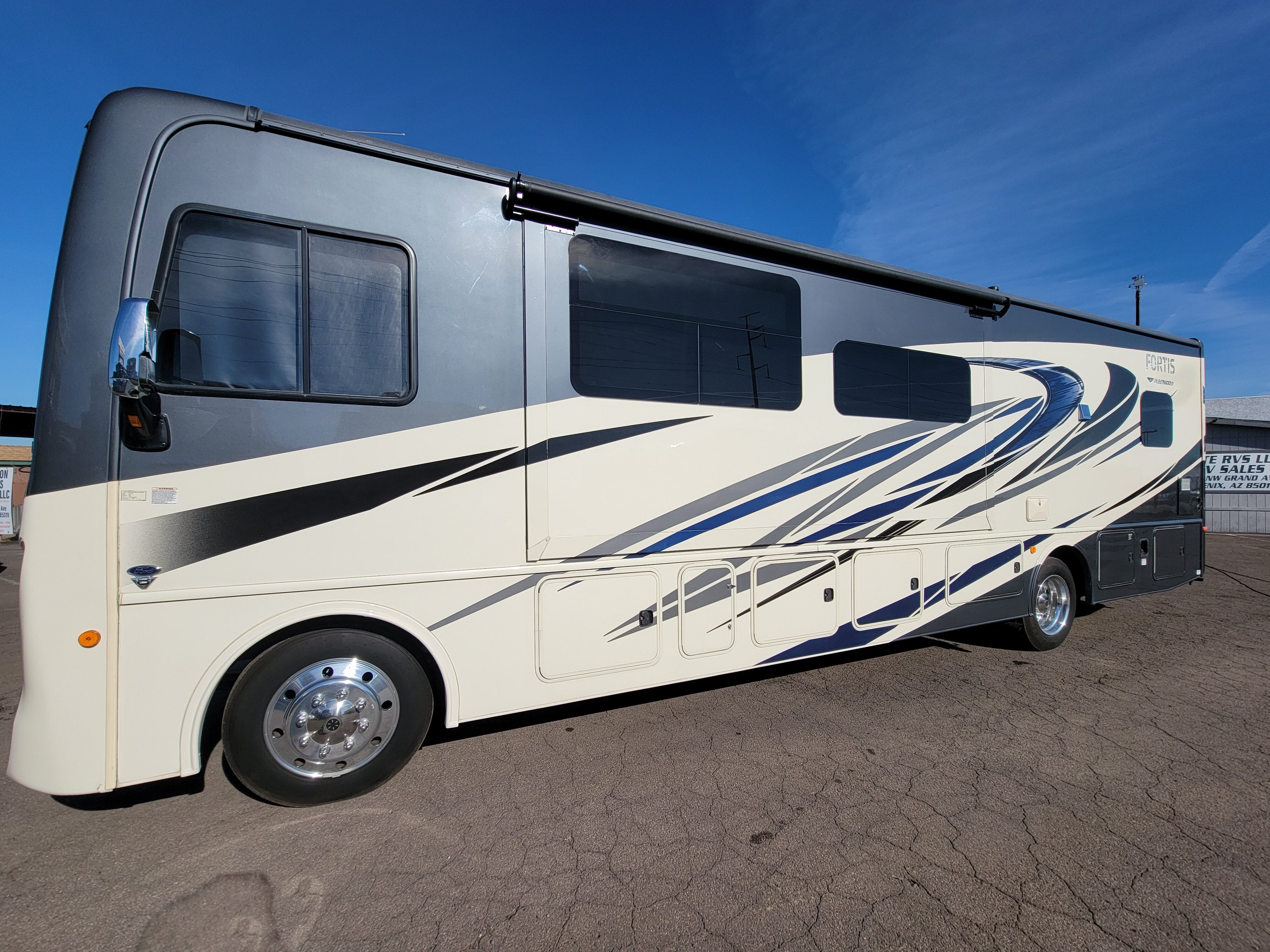 2021 Fleetwood FORTIS 34MB RV