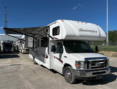 2016 Forest River SUNSEEKER 2700DS in dayton OH