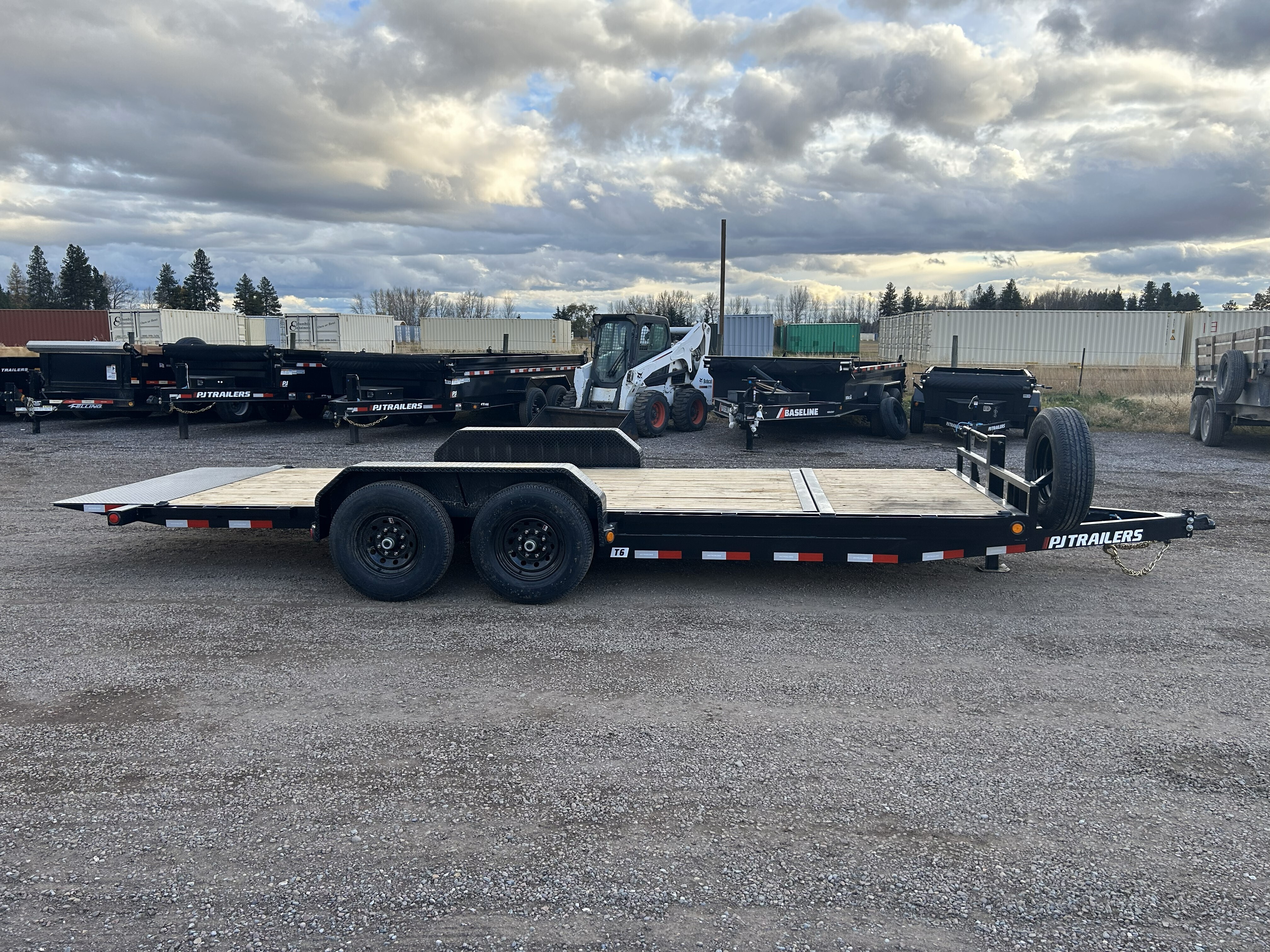 2026 PJ TRAILER 20' Tilt Trailer (14k) in Columbia Falls, MT