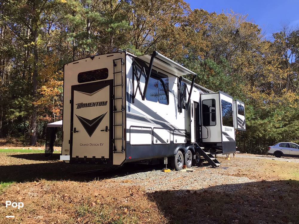 2021 Grand Design Momentum 376TH in lancaster VA