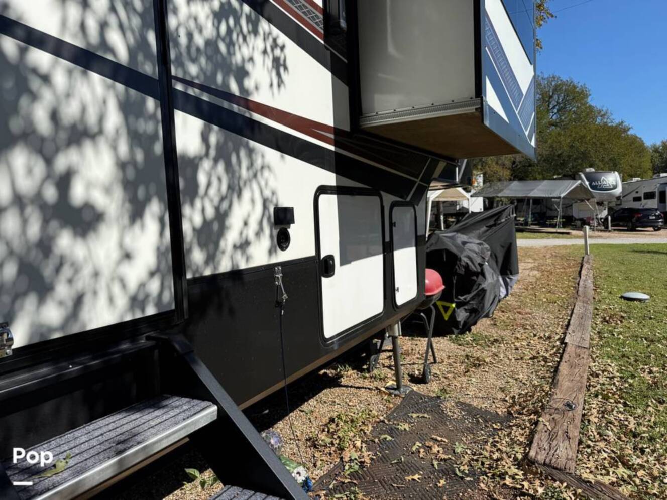 A photo of this 2020 Grand Design Momentum 376TH