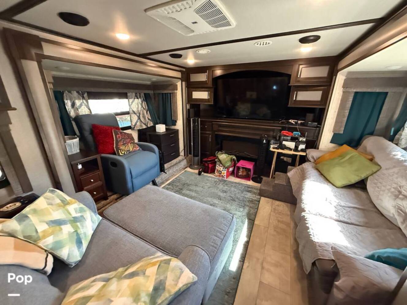 A photo of this 2020 Grand Design Momentum 376TH