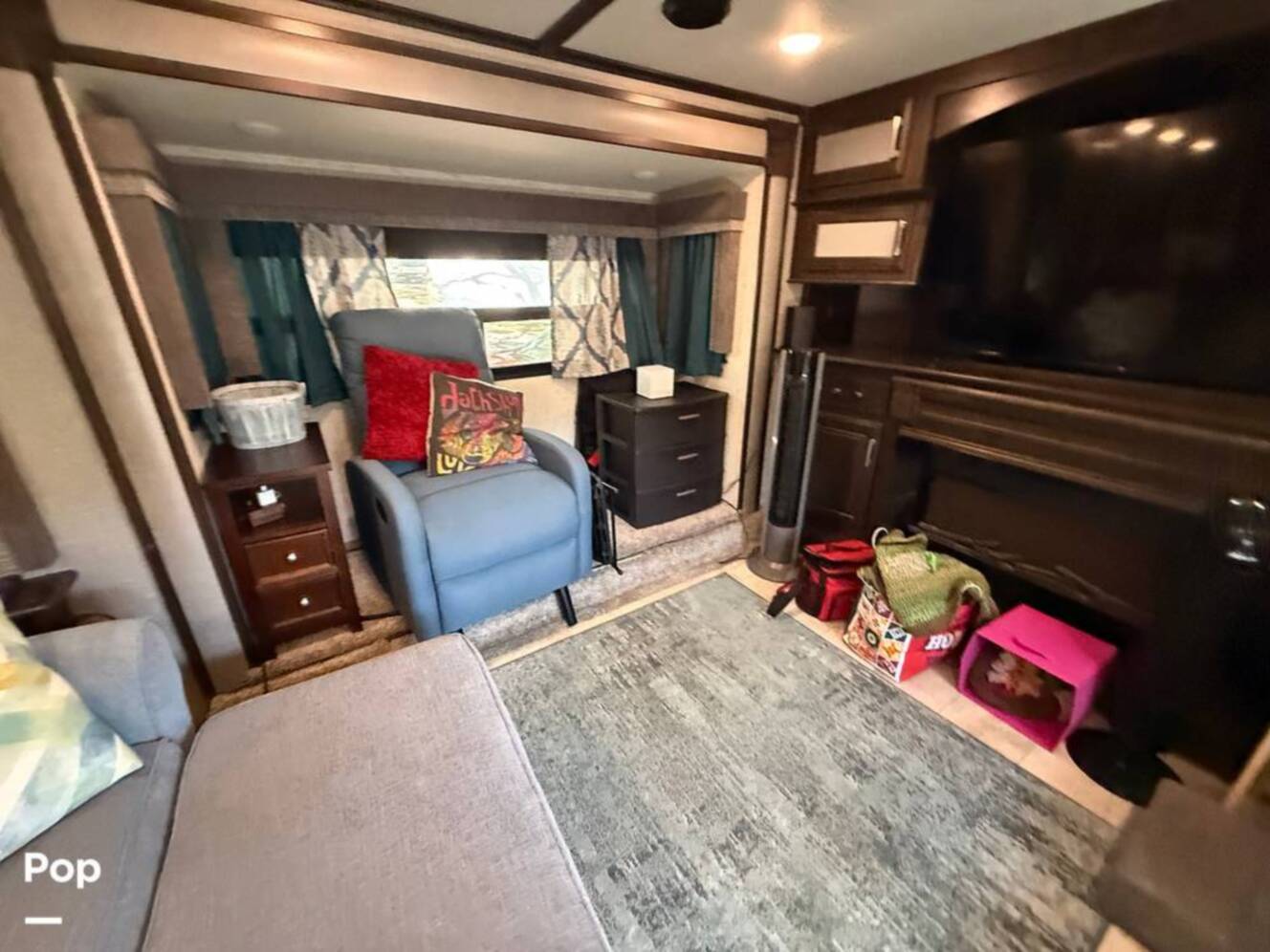A photo of this 2020 Grand Design Momentum 376TH