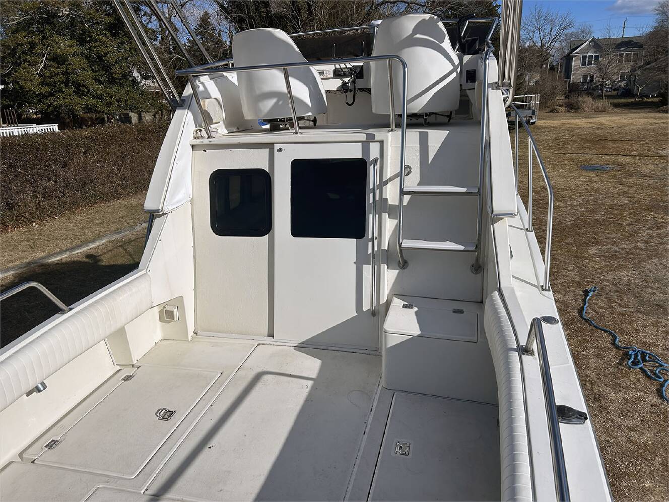 A photo of this 2000 Skipjack 262