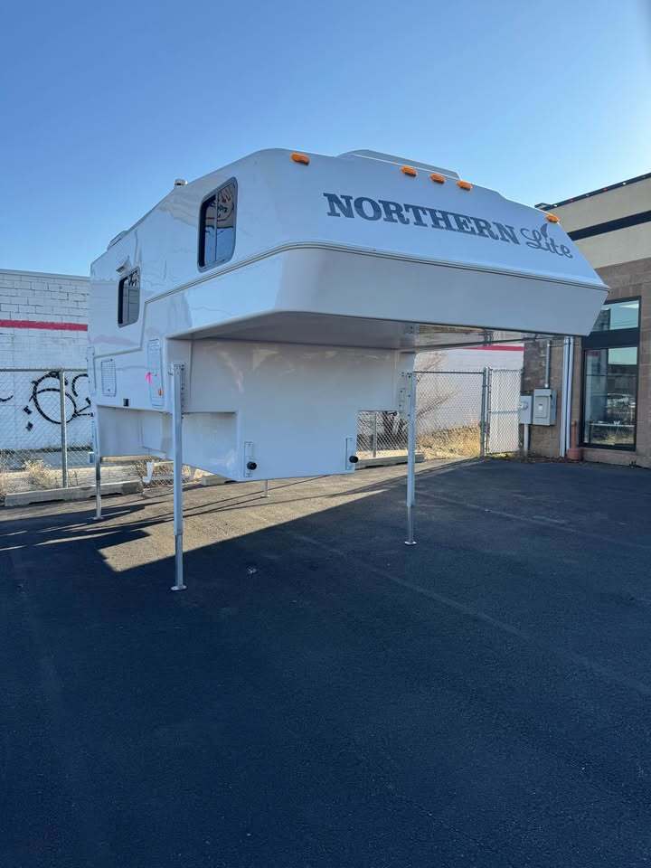 2023 Northern Lite 9-6Q LE WETBATH in spokane valley WA