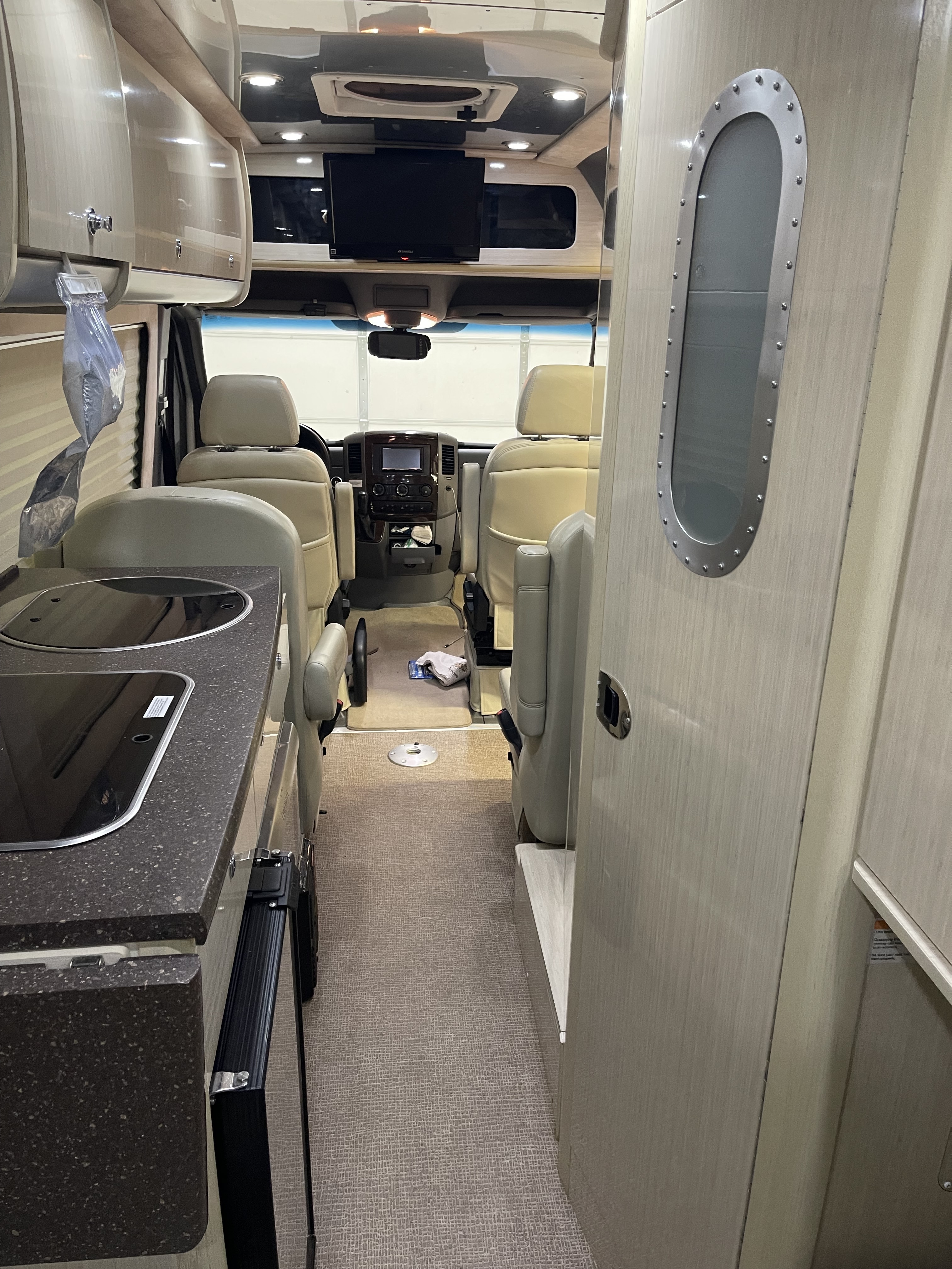 2013 Airstream INTERSTATE 3500 EXT LOUNGE RV