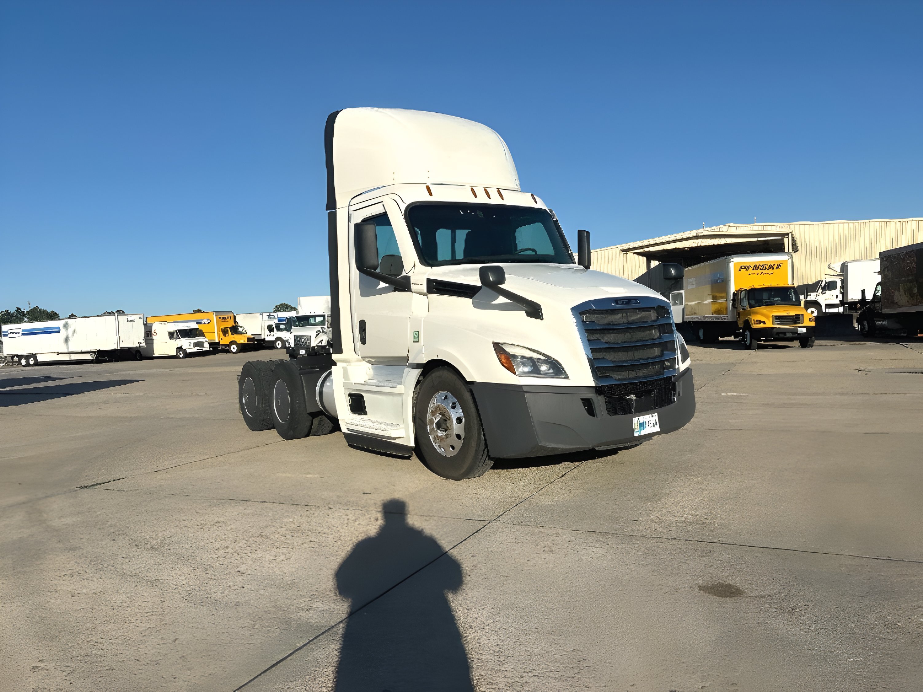 2022 FREIGHTLINER CASCADIA 126 in Hammond, LA