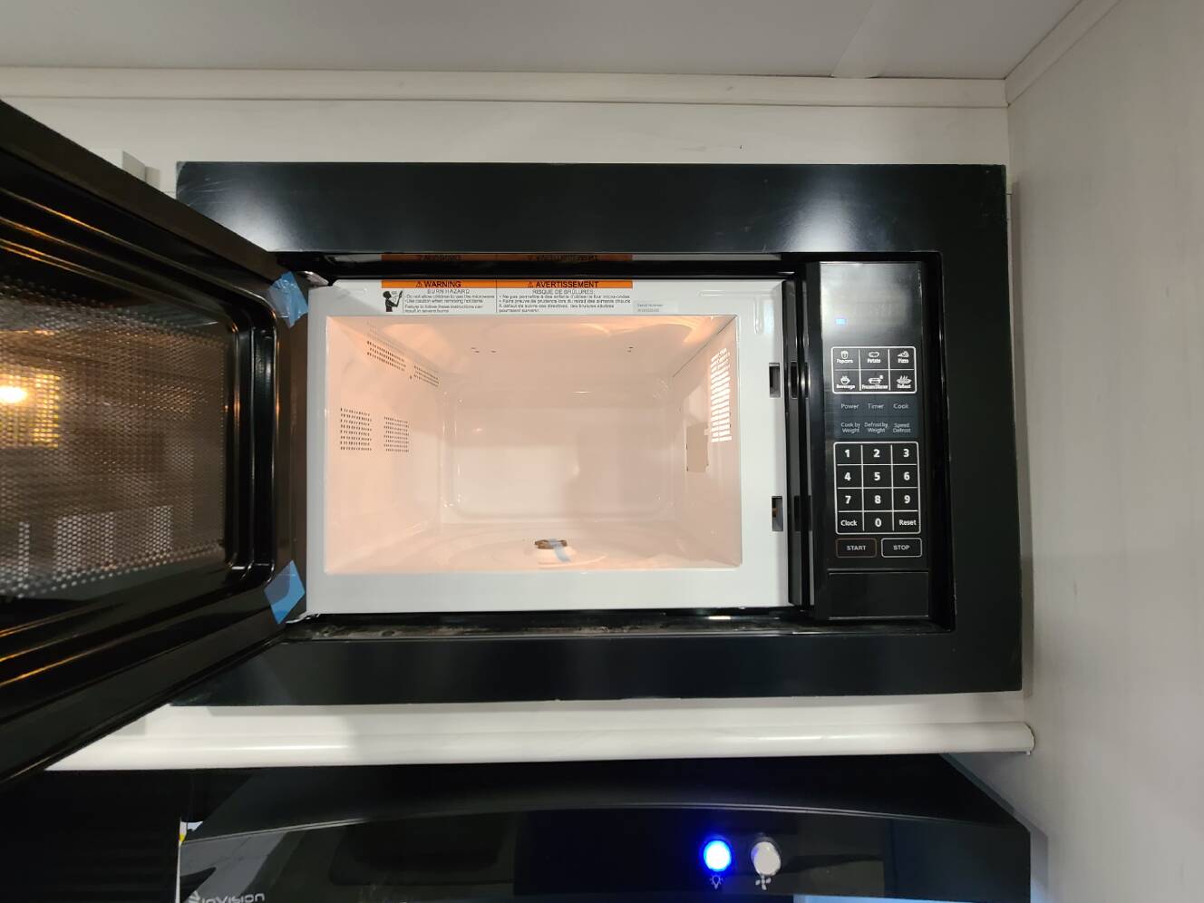 A photo of this 2026 Palomino Solaire 3150TBSS