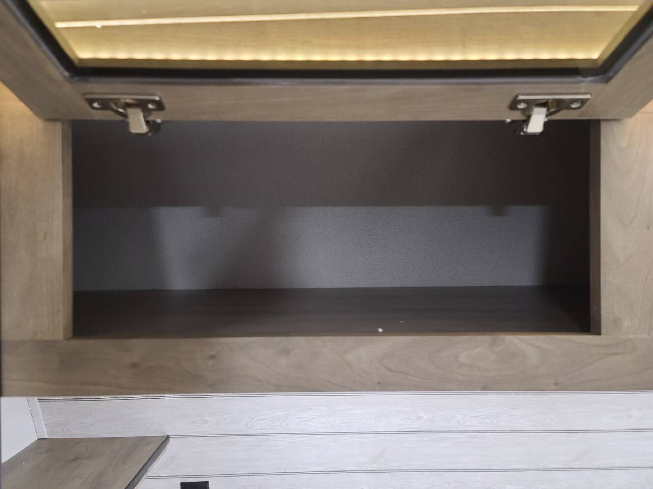 A photo of this 2026 Palomino Solaire 3150TBSS