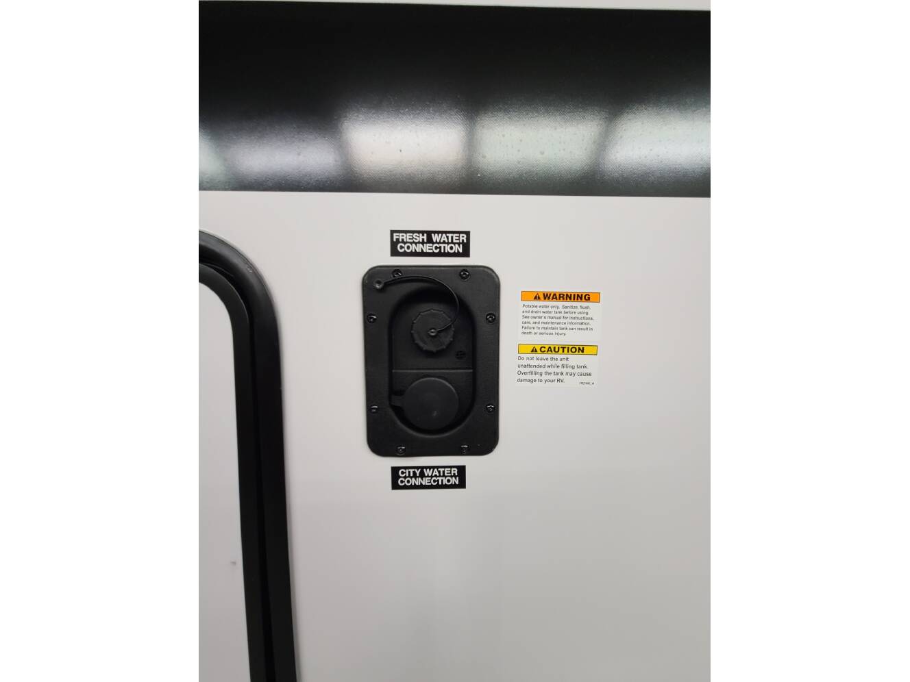 A photo of this 2026 Palomino Solaire 3150TBSS