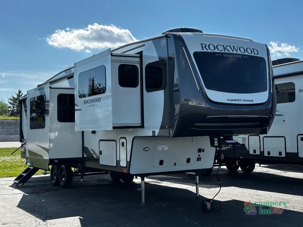 2026 Forest River Rv Rockwood Signature 402SFL in troy OH