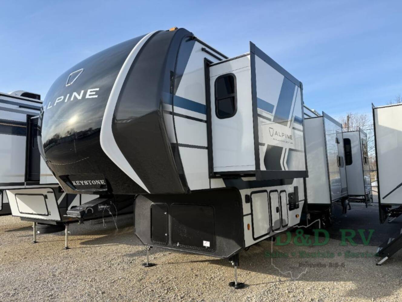 A photo of this 2026 Keystone Rv Alpine Avalanche Edition 338GK
