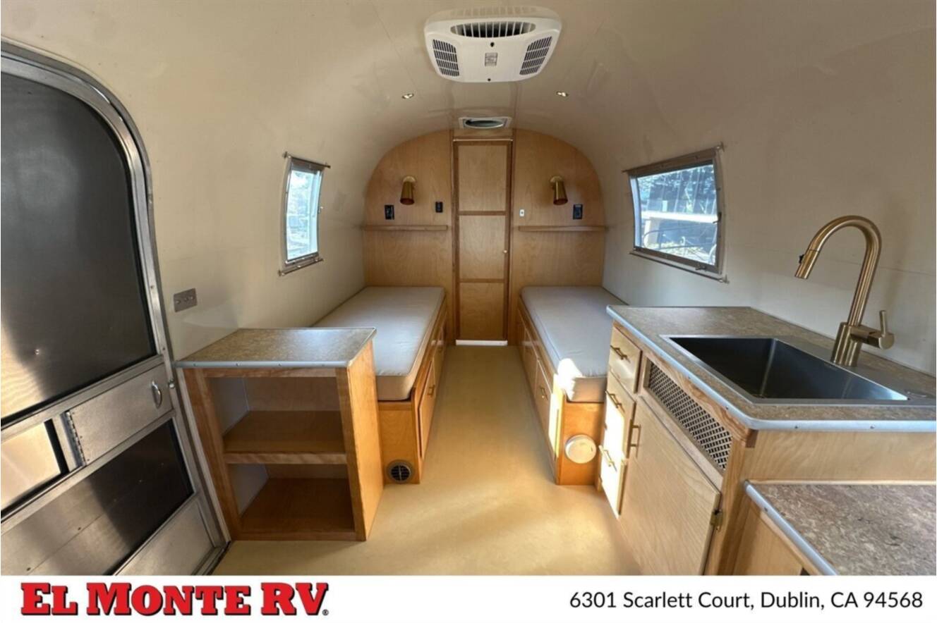 A photo of this 1966 Airstream Safari TWIN