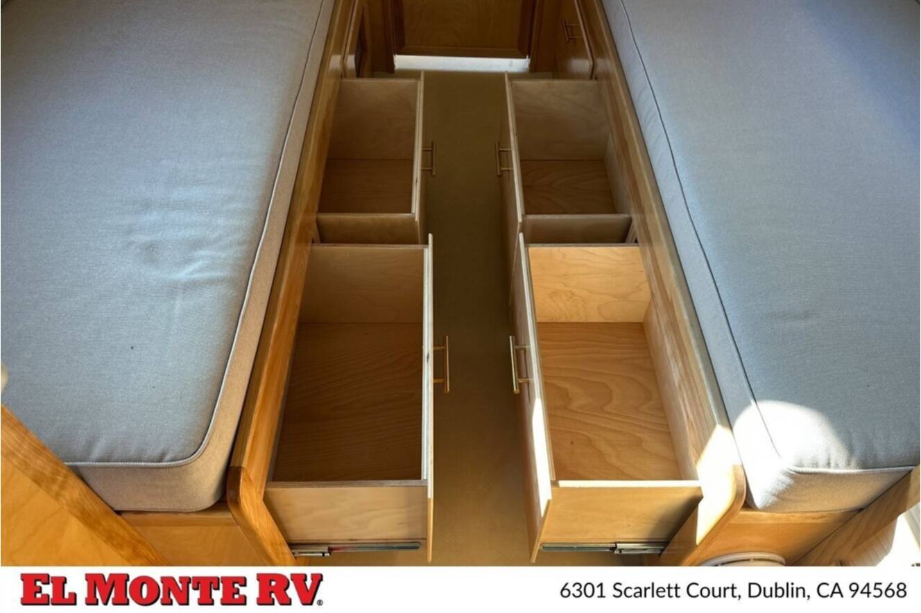 A photo of this 1966 Airstream Safari TWIN