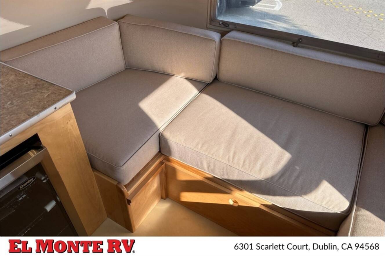 A photo of this 1966 Airstream Safari TWIN