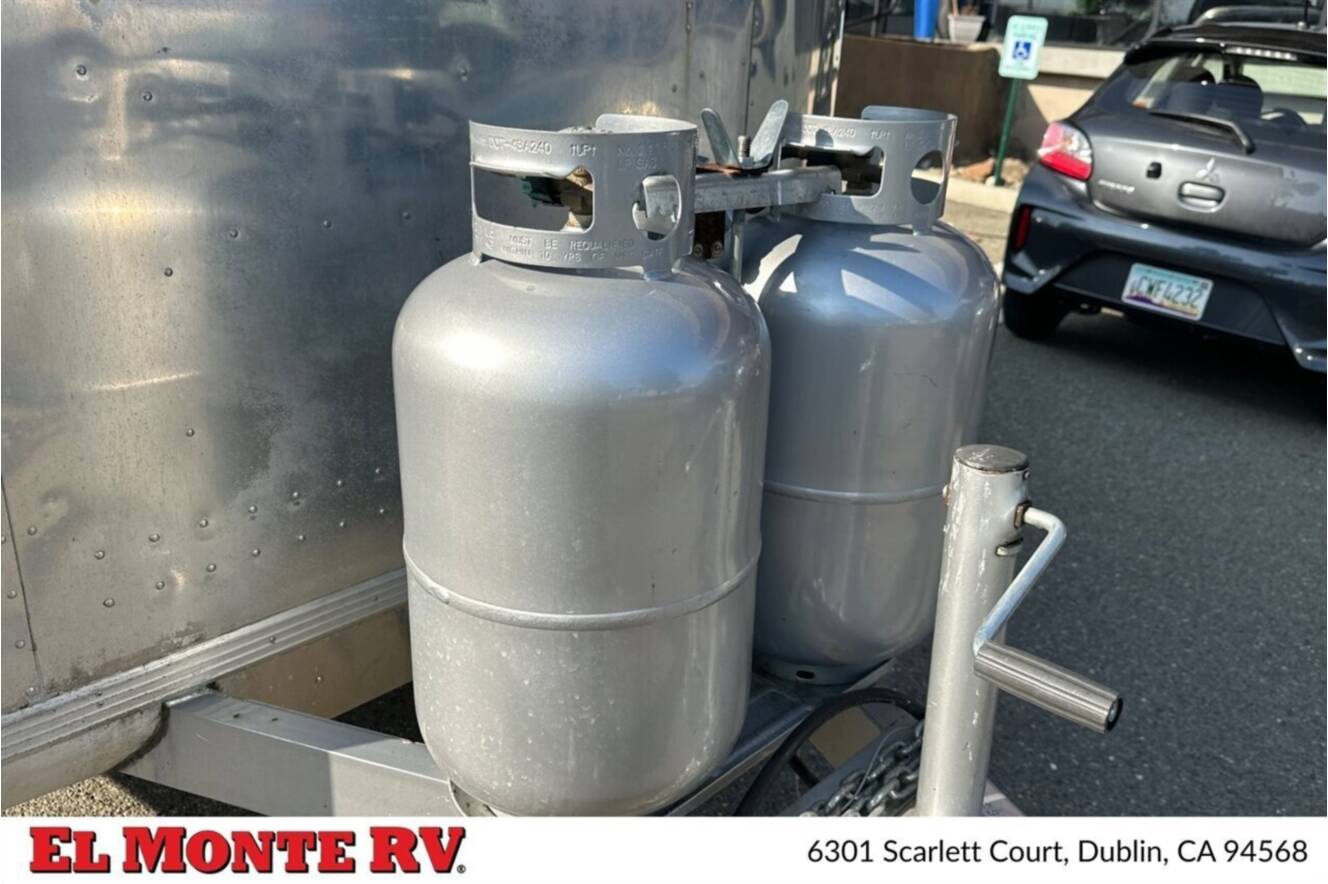 A photo of this 1966 Airstream Safari TWIN