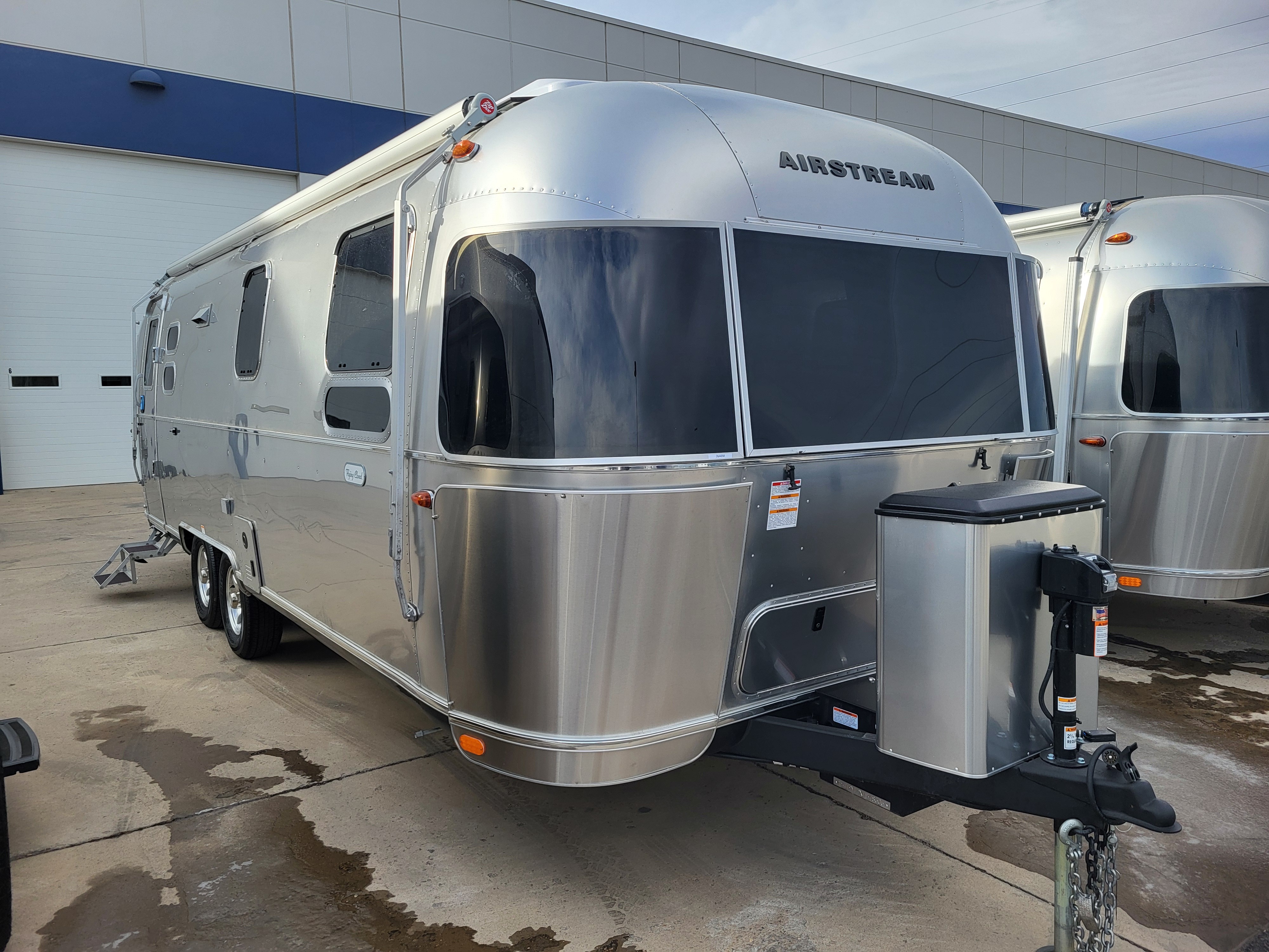 2026 Airstream Flying Cloud 27FB Queen Hatch in denver CO