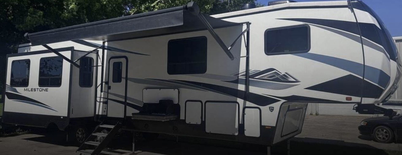 2023 Heartland MILESTONE 377MB RV