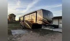 2017 DRV MOBILE SUITES 36RSSB3 RV