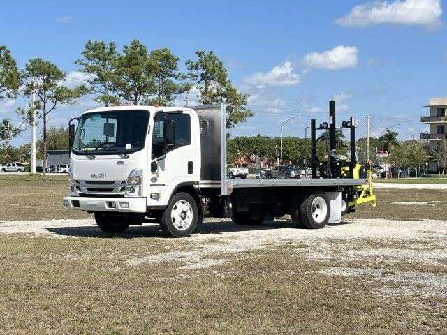 2024 ISUZU NRR in Naples, FL