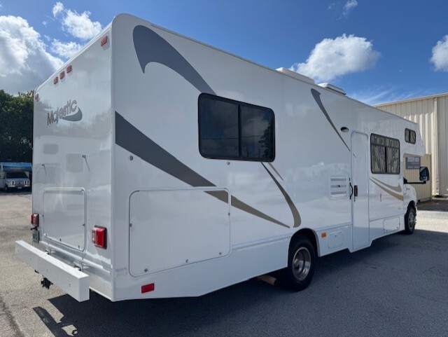 2020 Winnebago MINNIE WINNIE 328QR in kissimmee FL