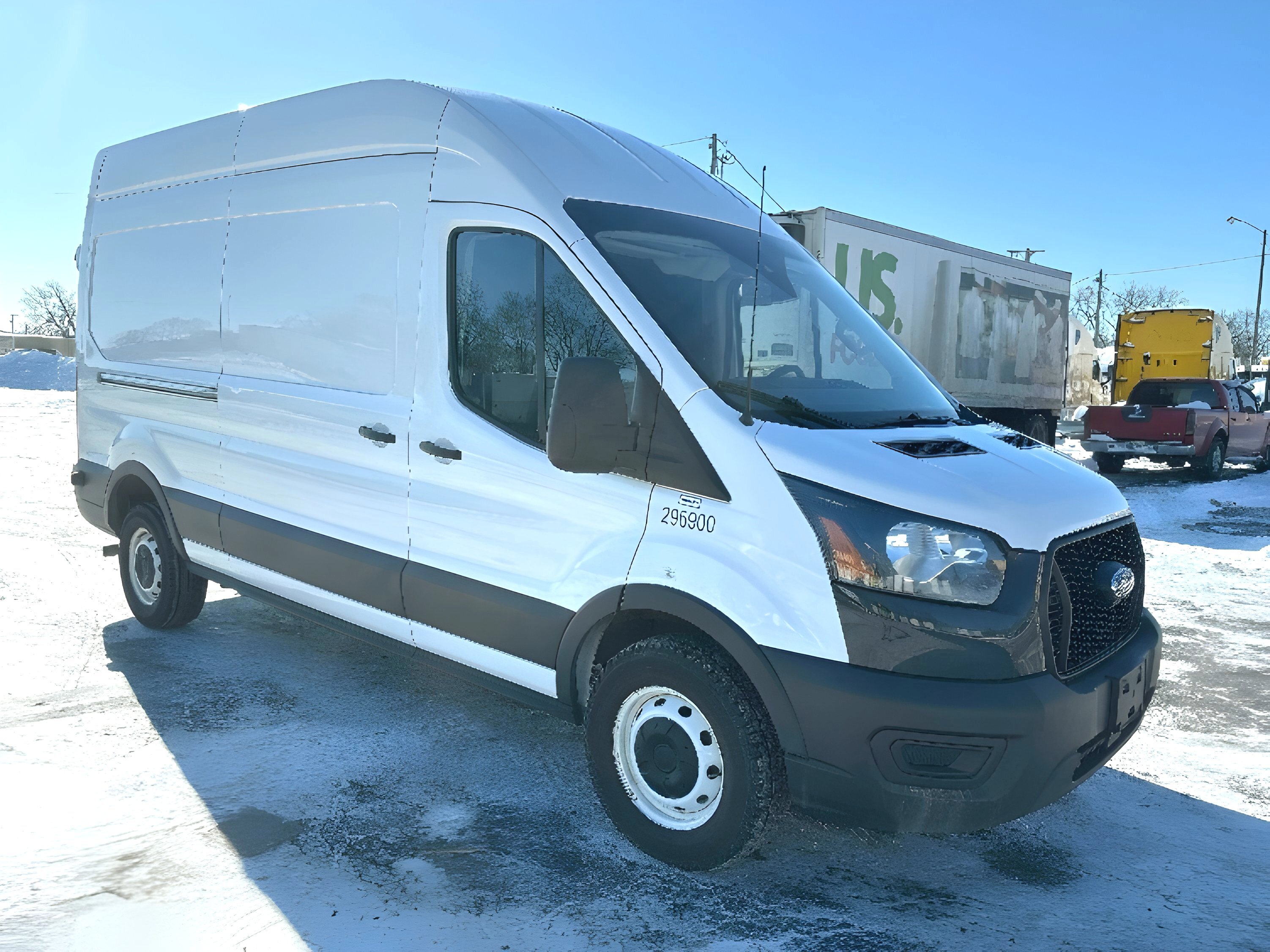 2023 FORD TRANSIT 250 in Fort Wayne, IN