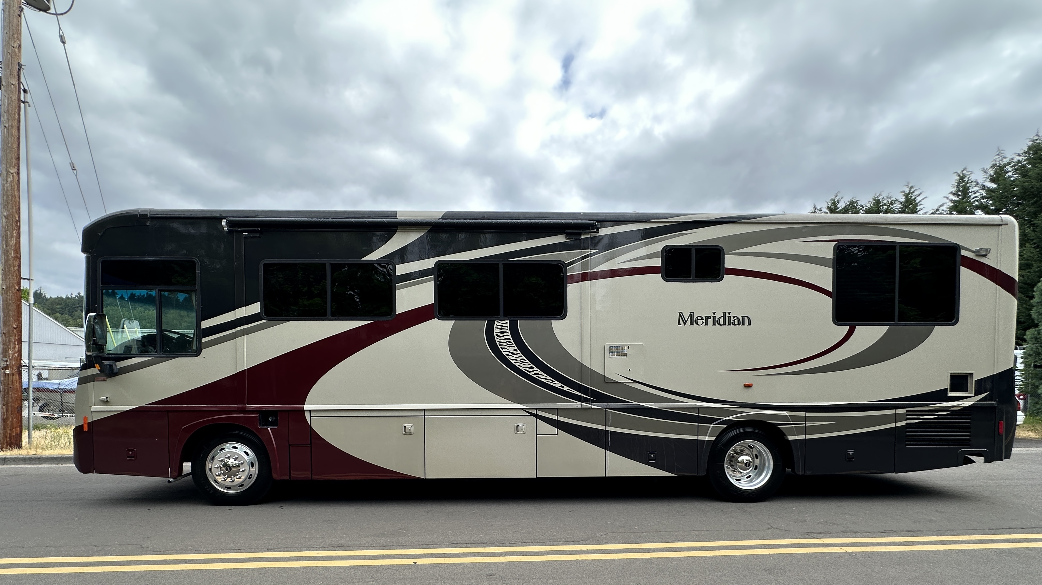 2008 Itasca MERIDIAN 37H in portland OR