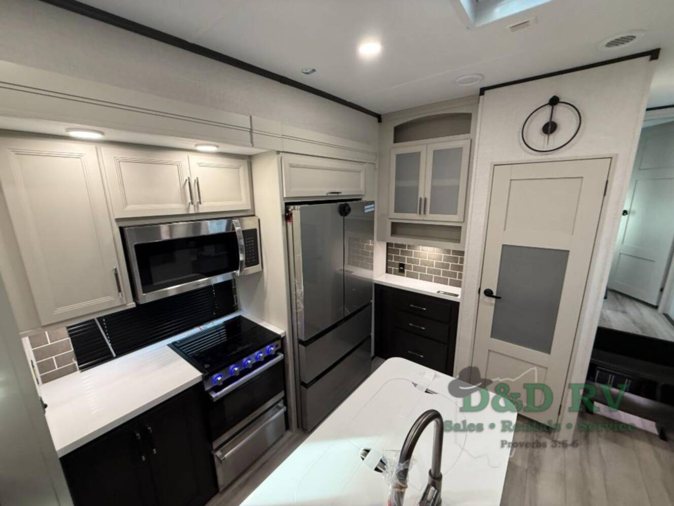 A photo of this 2026 Keystone Rv Alpine Avalanche Edition 338GK