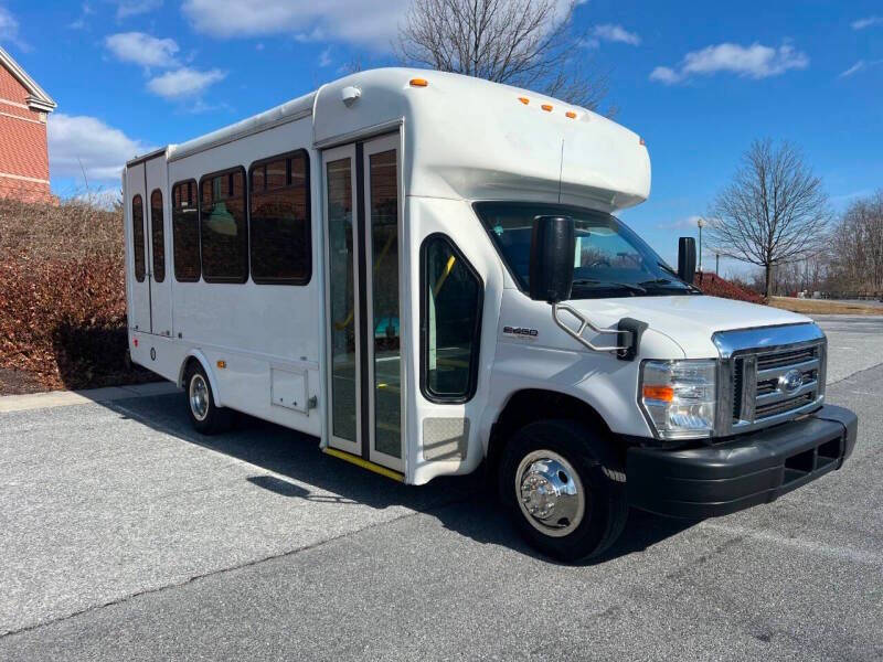 2018 FORD ECONOLINE in Harrisburg, PA