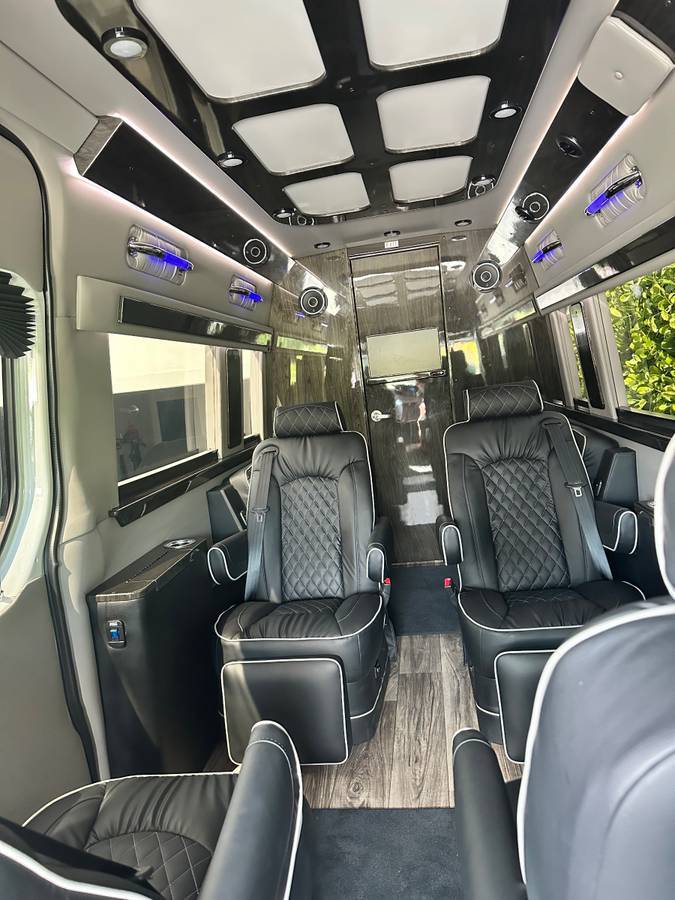 2024 Mercedes-Benz SPRINTER 3500 EXTENDED XD in north palm beach FL