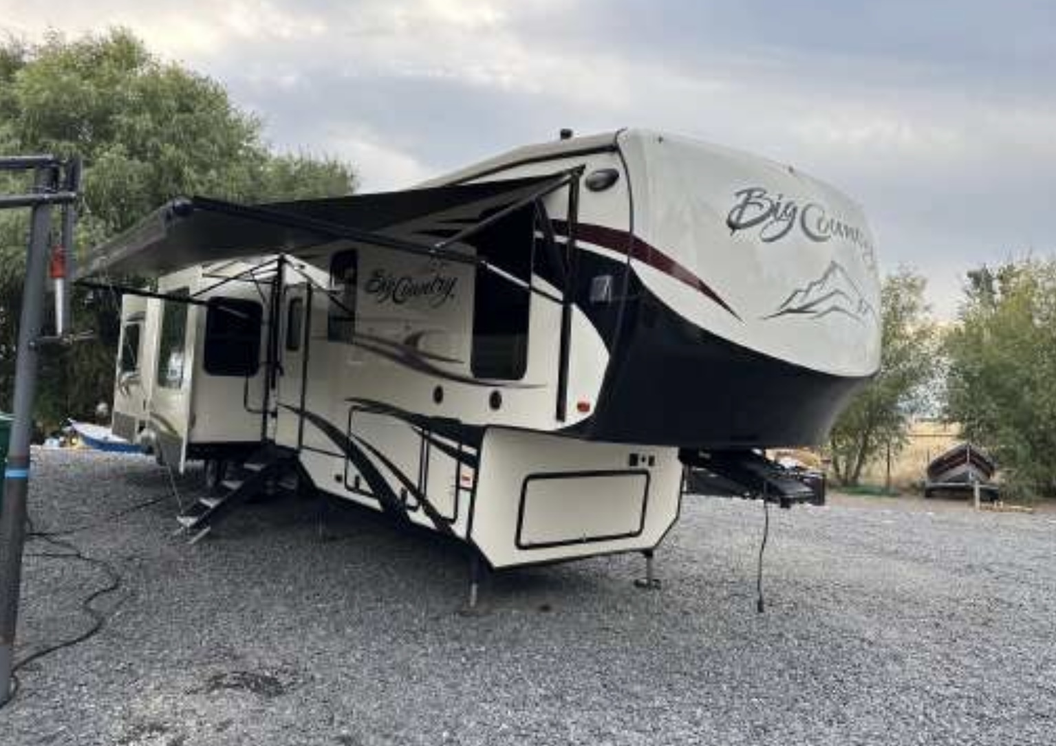 2017 Heartland BIG COUNTRY 4010RD RV