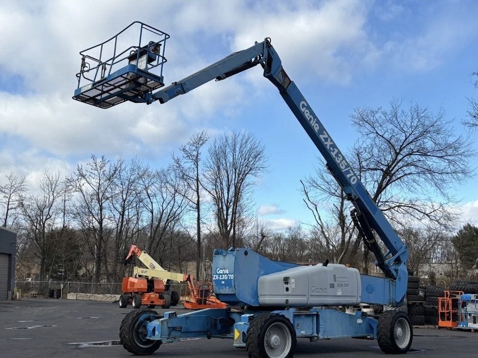 Genie Articulated Boom Lift Equipment listings For Sale in