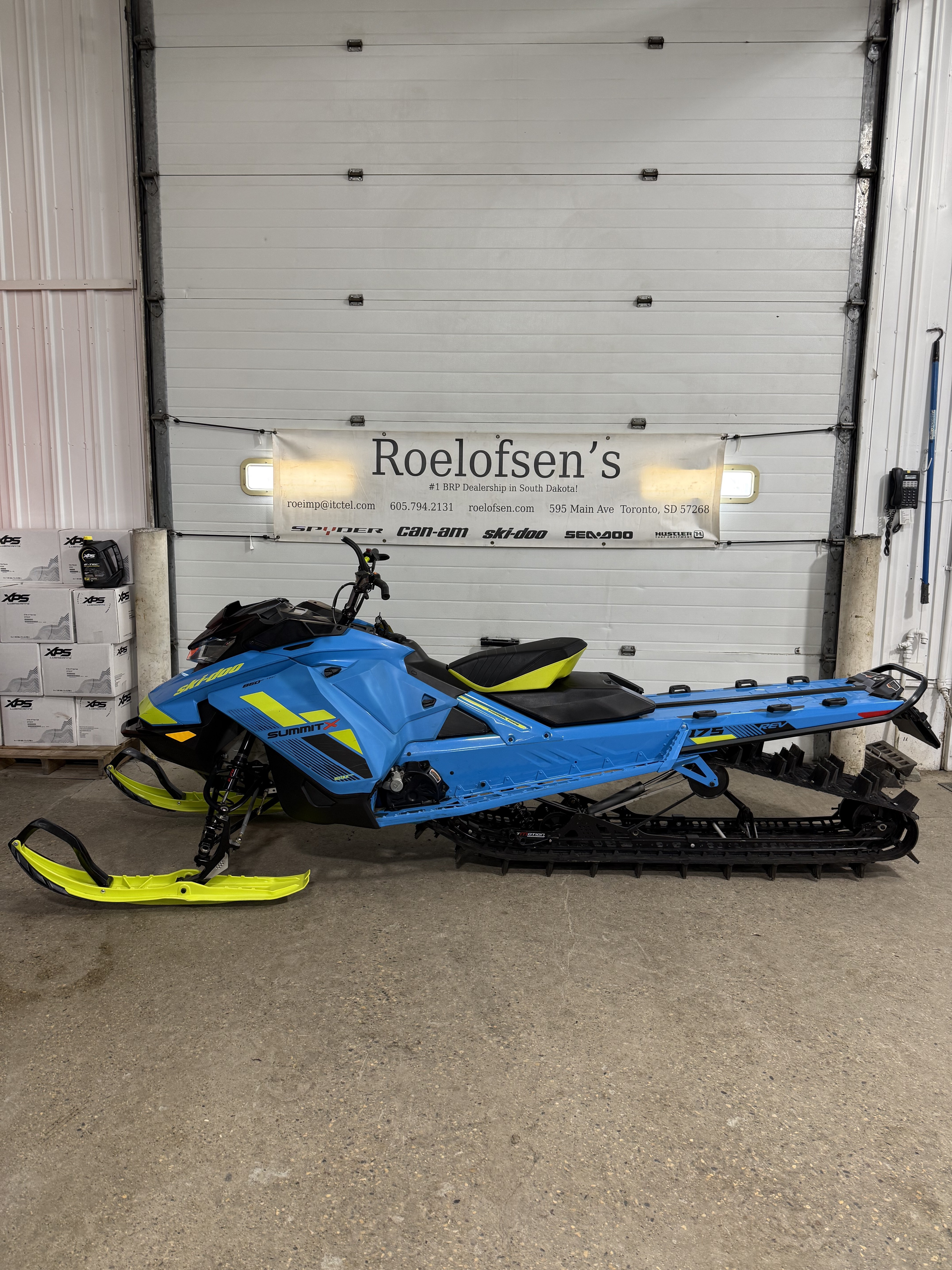 2018 Ski-Doo Summit X 175 850 E-TEC SS S_LEV in toronto SD
