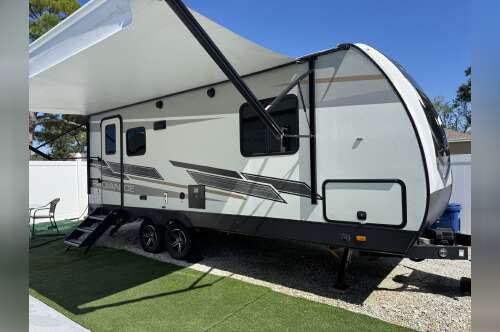 2022 Cruiser Rv Corp RADIANCE 21 RB in sarasota FL