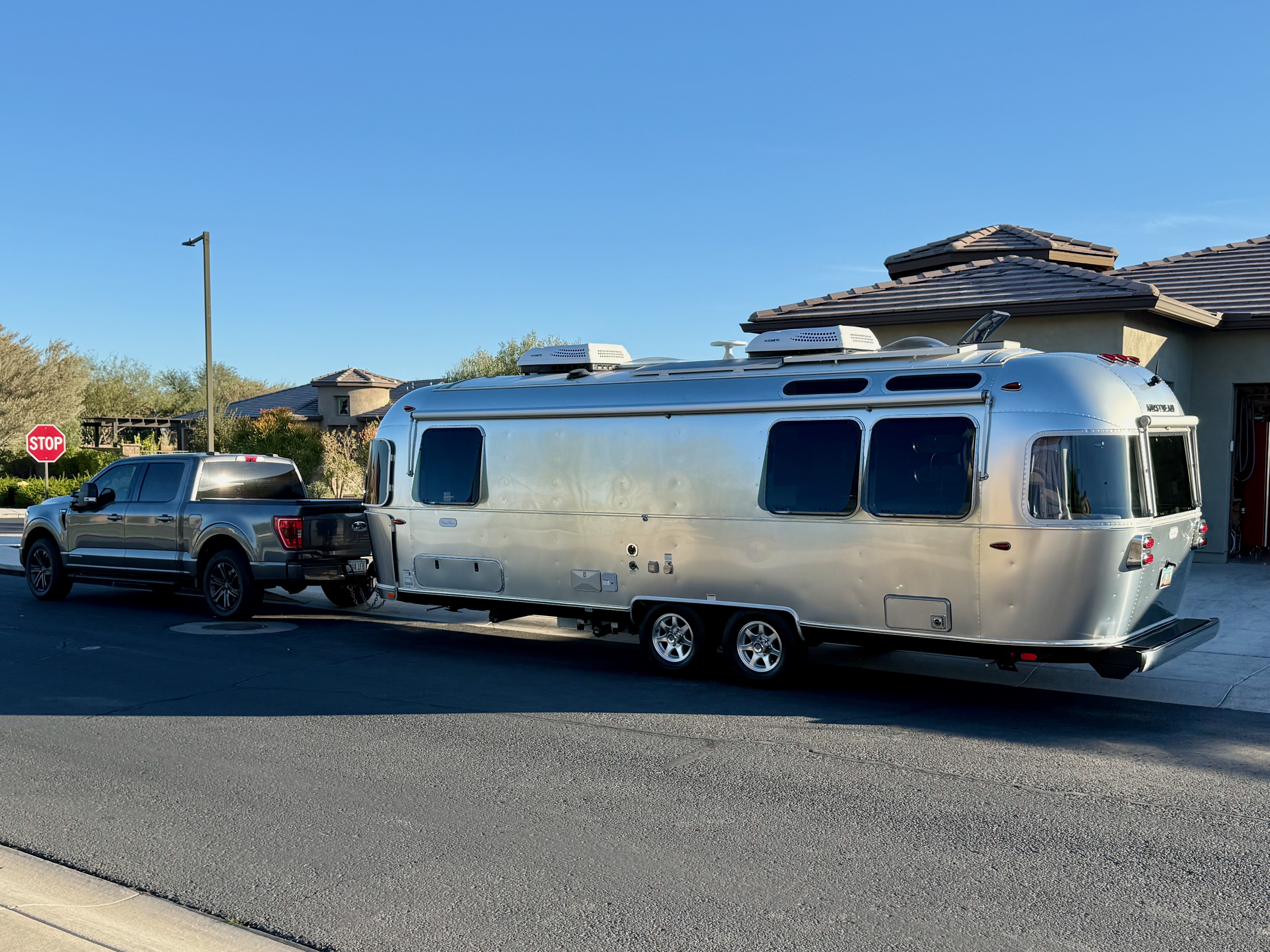2022 Airstream FLYING CLOUD 27FB QUEEN in peoria AZ
