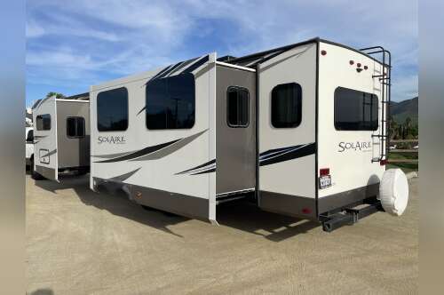 2018 Palomino SOLAIRE 316RLTS in spring valley CA