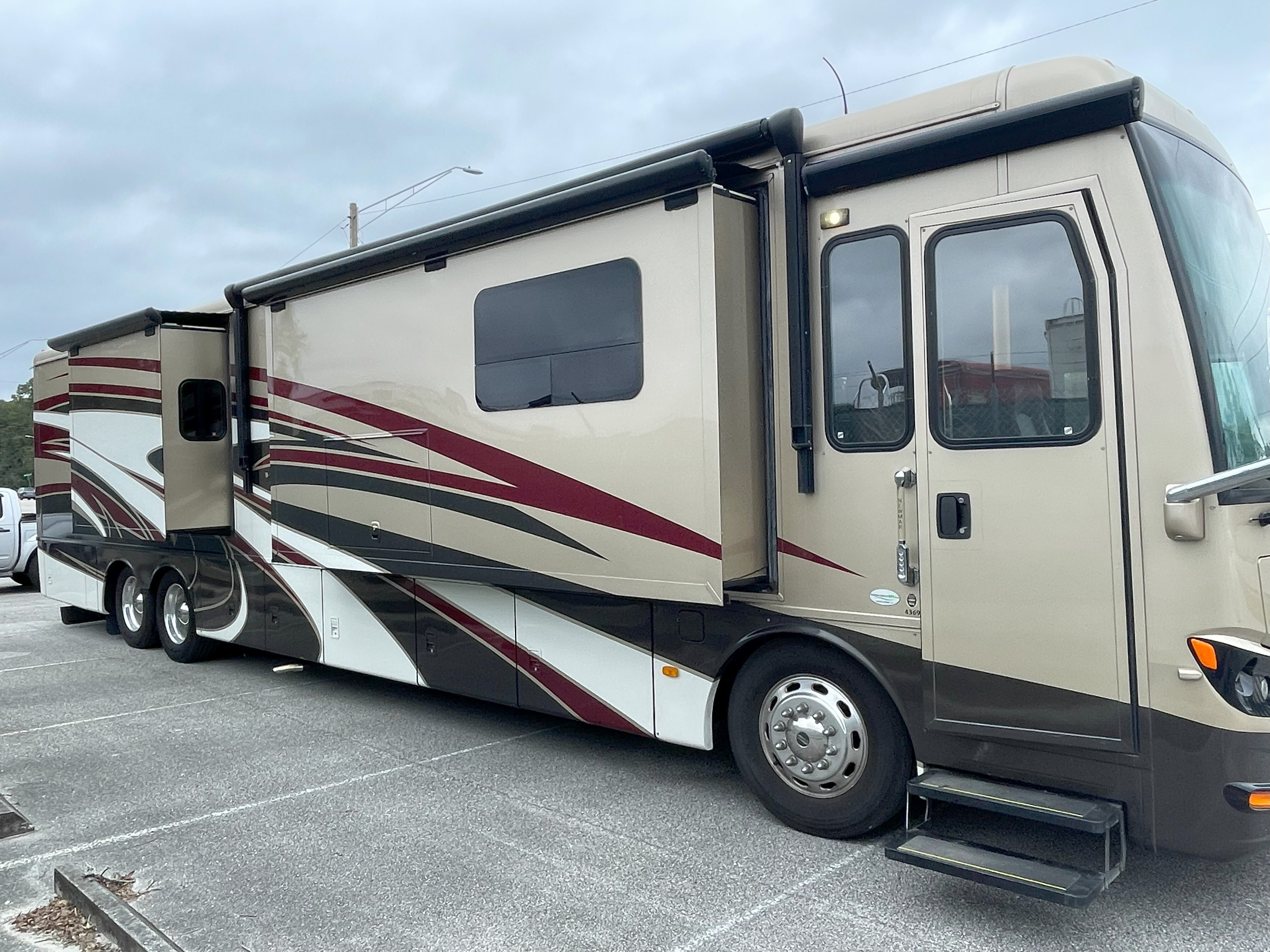2015 Newmar VENTANA 4369 RV