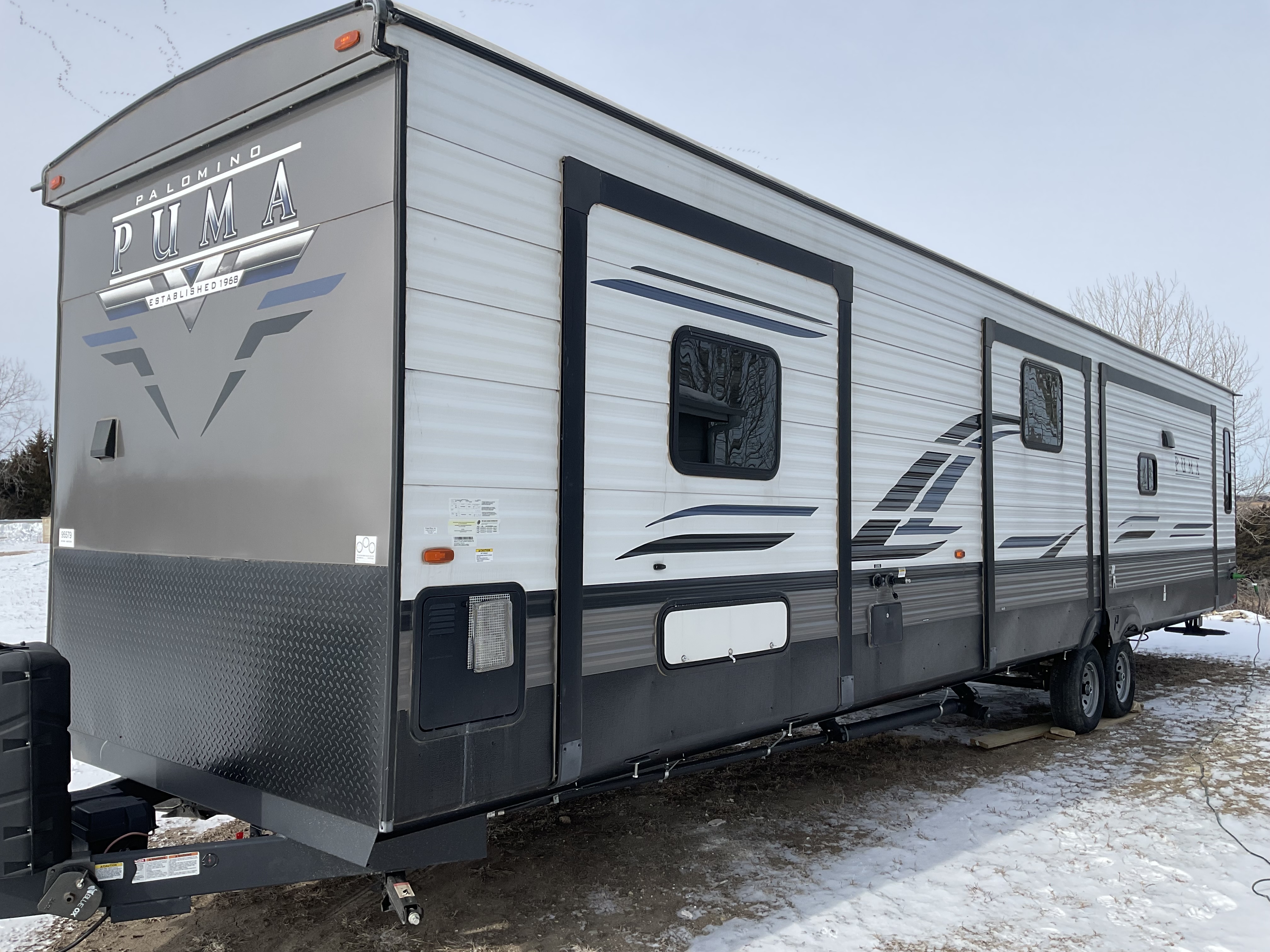 2022 Forest River PUMA VISTA 38RLB RV