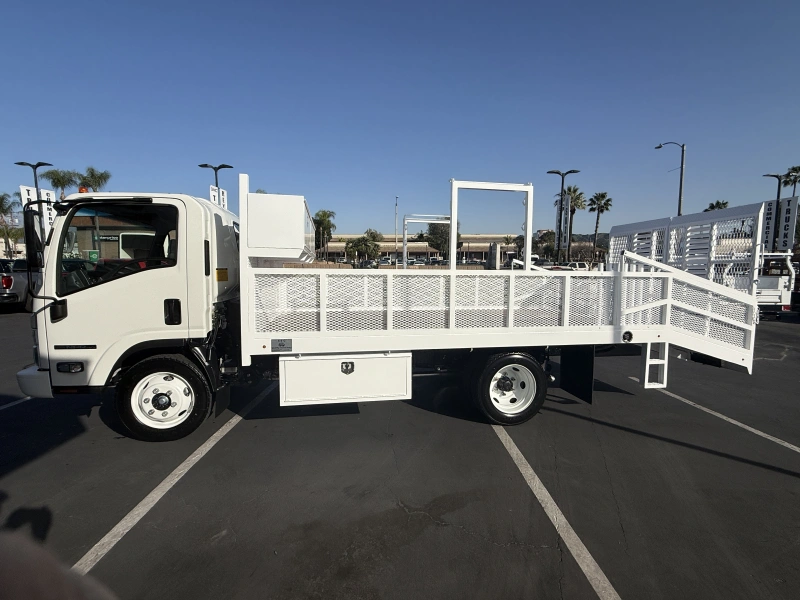2026 ISUZU NPR HD GAS