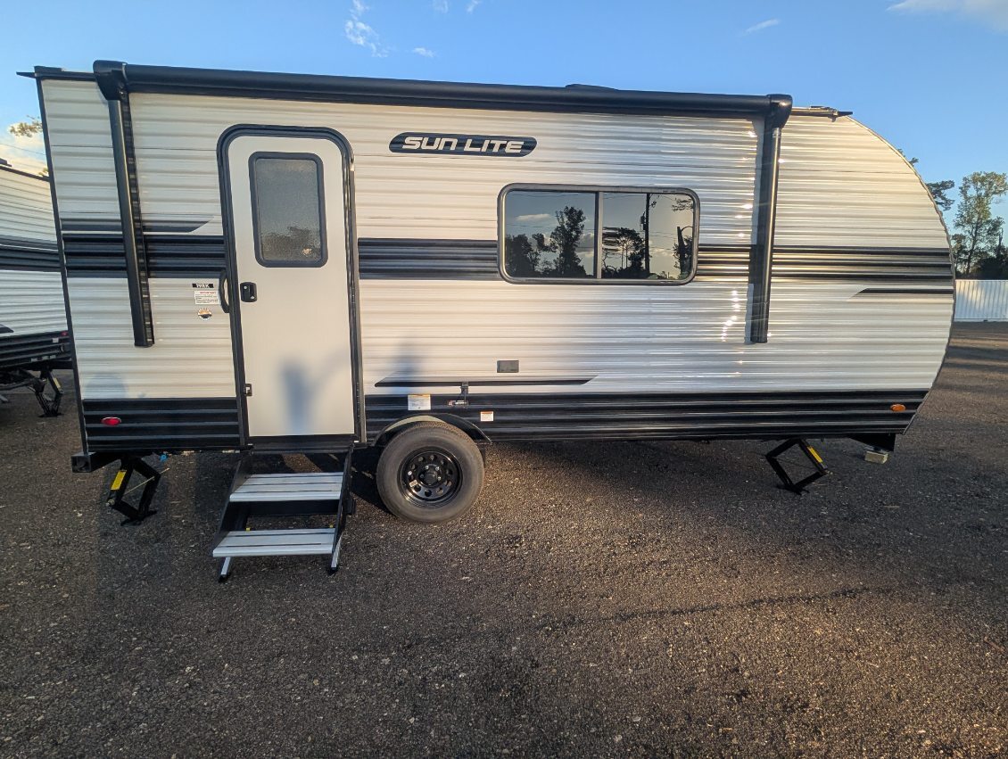 2026 Sunset Park Sun Lite LTD 19RK LTD in tallahassee FL