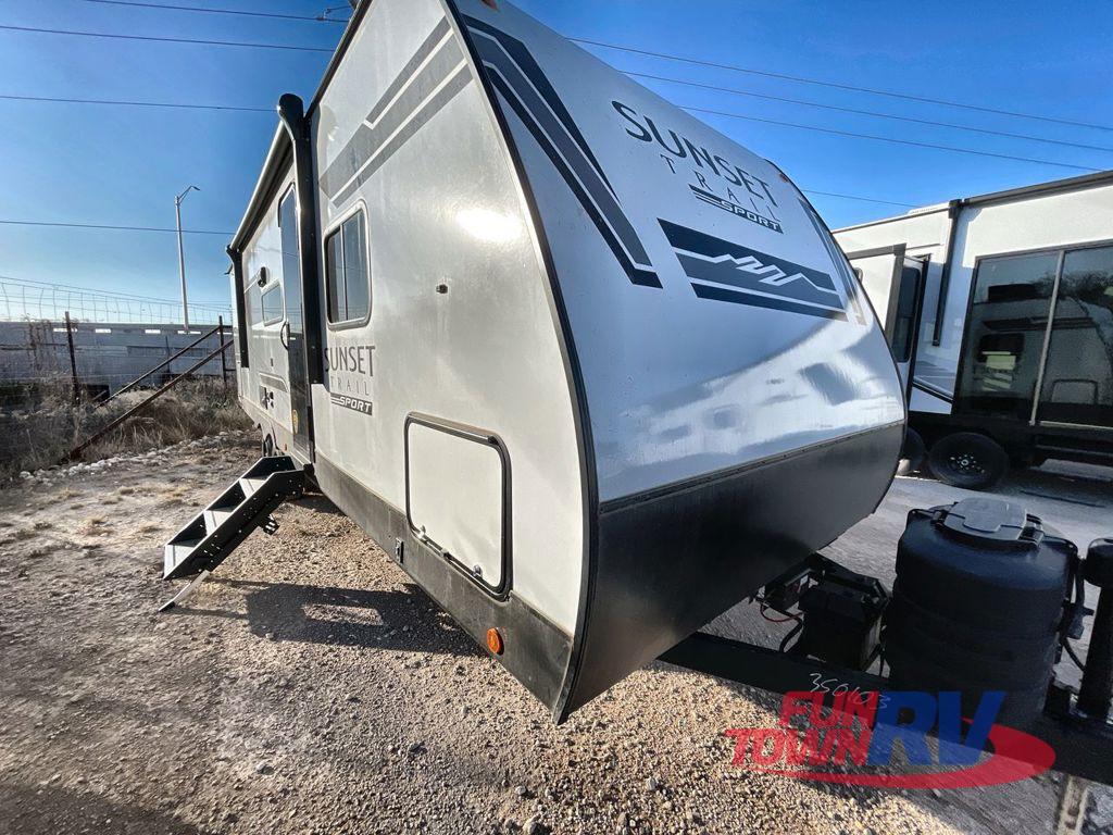 2025 Crossroads Rv Sunset Trail 27BHS RV